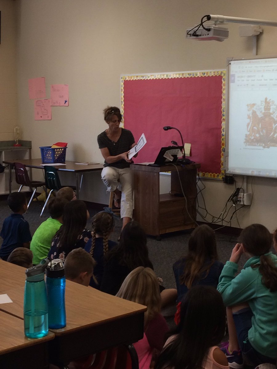 Lisa Phillips tweet media