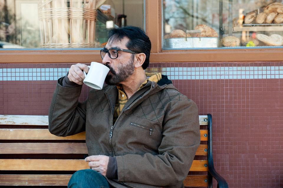 Forbes's tweet photo. Drinking coffee may lower risk of death, especially in middle age, study says https://t.co/R9odHW1KqG https://t.co/sPoOcuAqxg