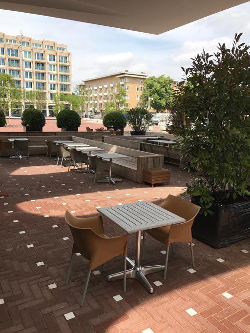 #zonnig #zomerweer #borreltijd #eersteuurgratisparkerenvoorgasten Het eerste uur gratis parkeren voor onze gasten #hetamsterdamseproeflokaal