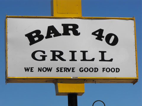 outrageous74's tweet photo. #SignsOfABadRestaurant they use verb tenses to describe quality of food.. 😳 https://t.co/dOcfAP9XGL