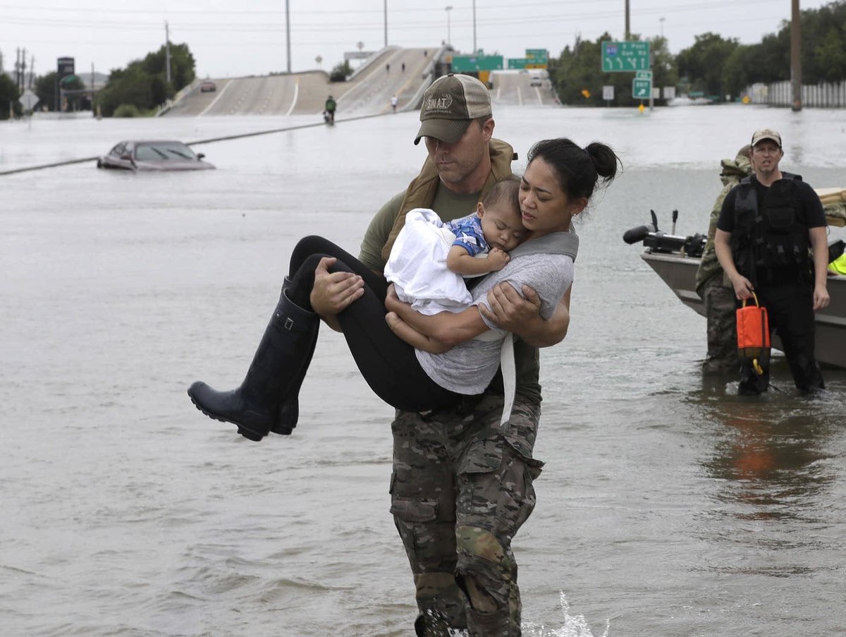 As we pray for those affected by #HurricaneHarvey, let us also honor all of the brave heroes and first responders. #HoustonStrong
