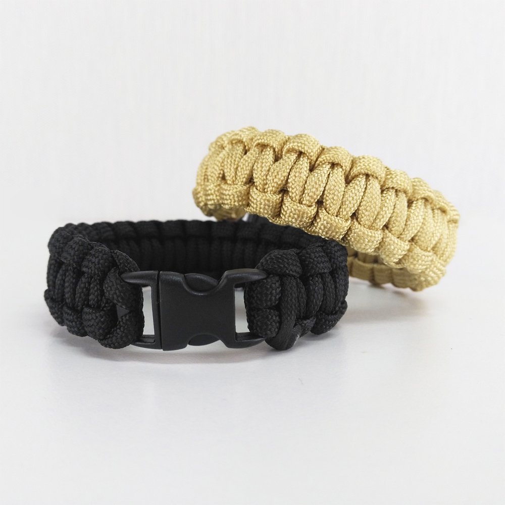 gzwedo's tweet photo. Paracord Bracelet with Buckle Survival Gear Kit Hunting Accessory Outdoorsmen Military Army for Men and Women
https://t.co/AxkS5Zq5U3 https://t.co/dqom8kFuI8