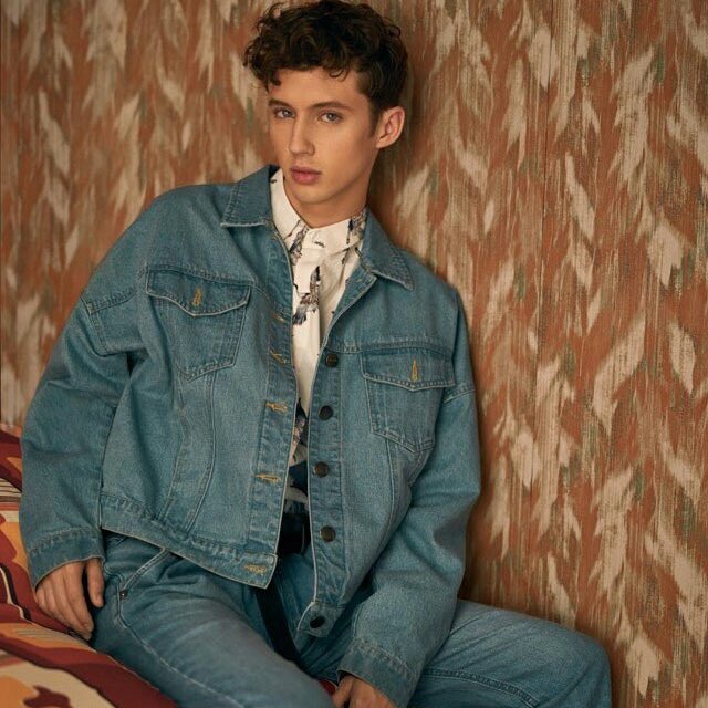 bestpicsoftroye's tweet photo. https://t.co/1qZJC3Cpmn