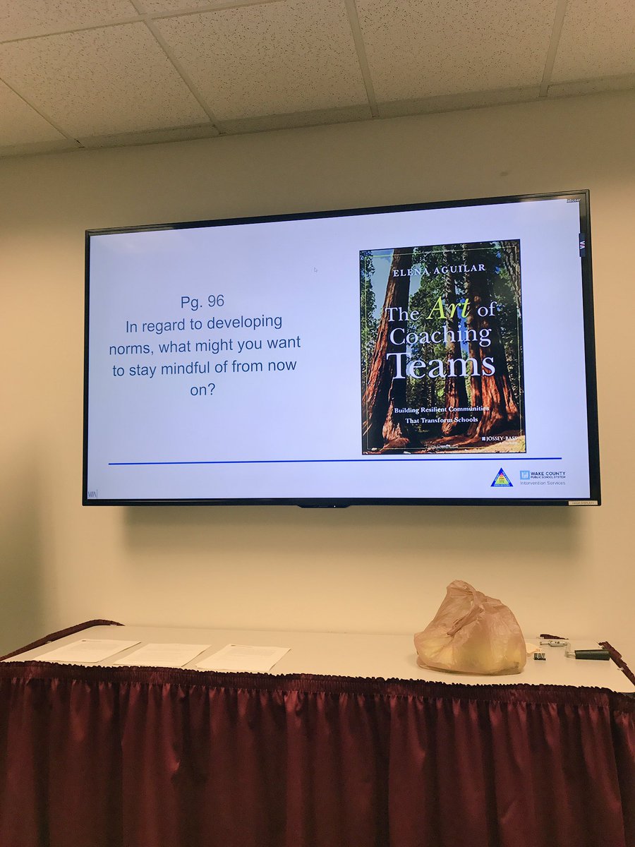MicheleBethelAP's tweet photo. Starting off the year establishing team norms! #creatingpositiveculture #theartofcoachingteams https://t.co/3khIAjQ7Vd