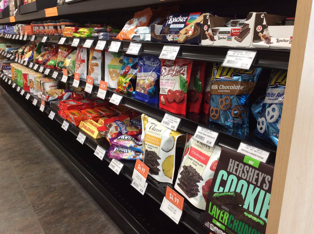 leesmcraebooks's tweet photo. Psst, super sale alert! All of our under-the-counter snacks are 50% Off! While supplies last! https://t.co/dsvcnChjR2