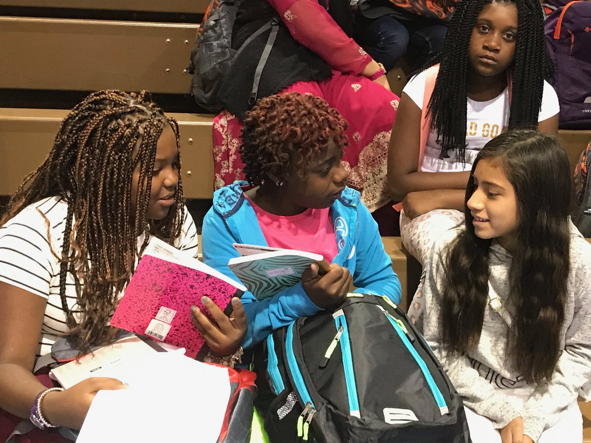 GCSchoolsNC's tweet photo. @FMSTrojanPride sixth-grade orientation! #GCSFirstDay2017 https://t.co/77p8mjZR02