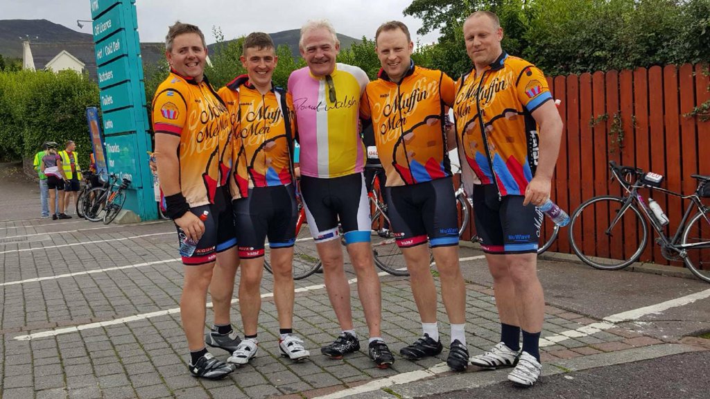 DonalLiveLife's tweet photo. Me with #themuffinmen from Limerick @chrisdoorley #TyroneGang on @CycleKillarney on Sat 4 @Donal_Walsh_ #livelife https://t.co/iwQhkXpEi5