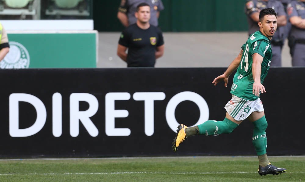 Palmeiras's tweet photo. Se você acha que o #Cr4queDoVerd4o foi @williandubgod, dê RT neste tweet! https://t.co/RoYzlC6BVe