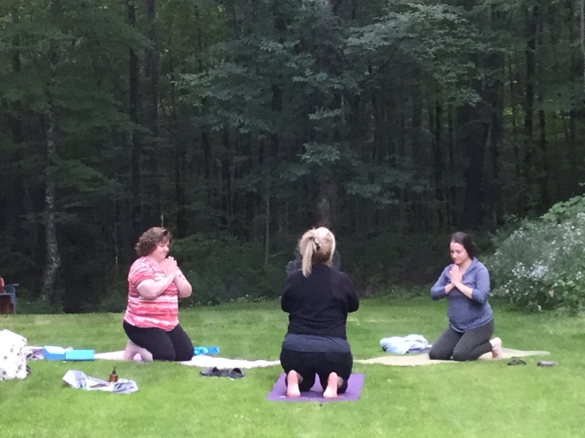 shelleydicker1's tweet photo. #Namaste https://t.co/4FuBJ5ZX6j