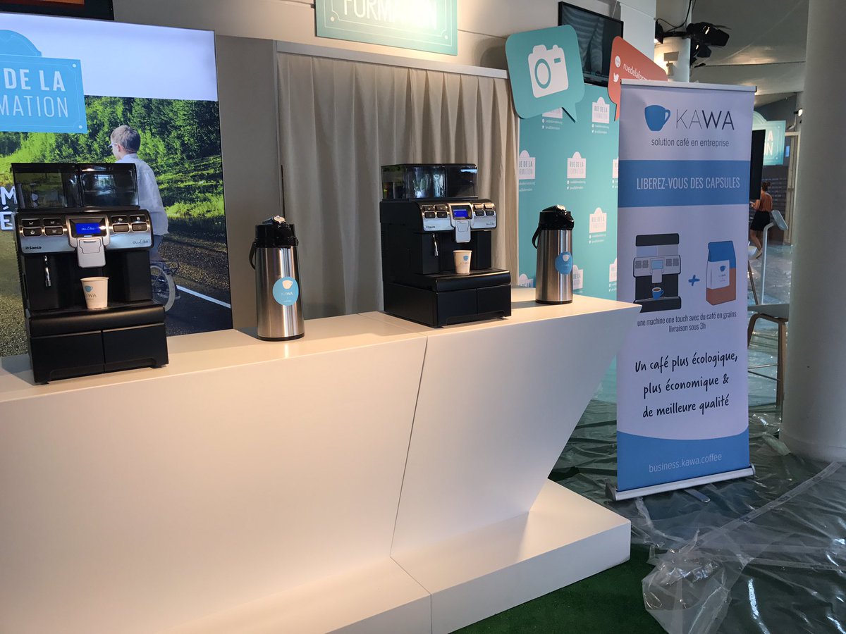 Le stand <a href="/kawacoffeefr/">Kawa Coffee</a> à l'#Uemedef17 ! 🎉☕️