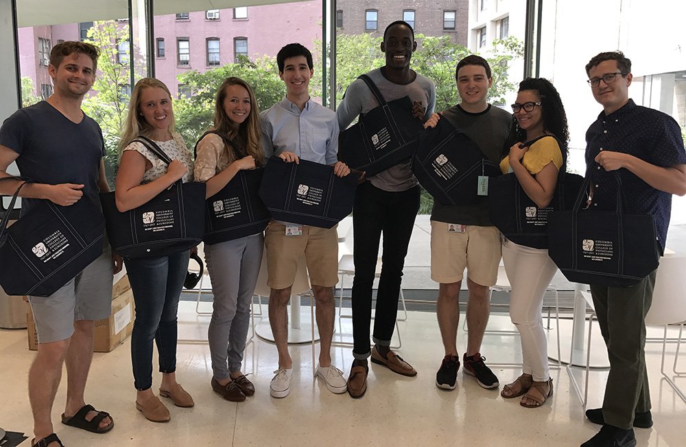 Welcome back 2nd-year P&amp;S students! They began their first day of fall 2017 #medschool classes in the #ColumbiaPS250 anniversary spirit.