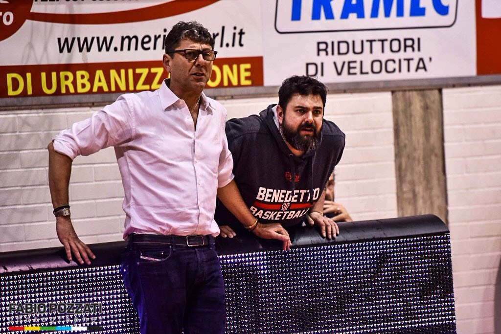 benedettogiov's tweet photo. Si ricomincia !!! https://t.co/Hd5ENpCCcw