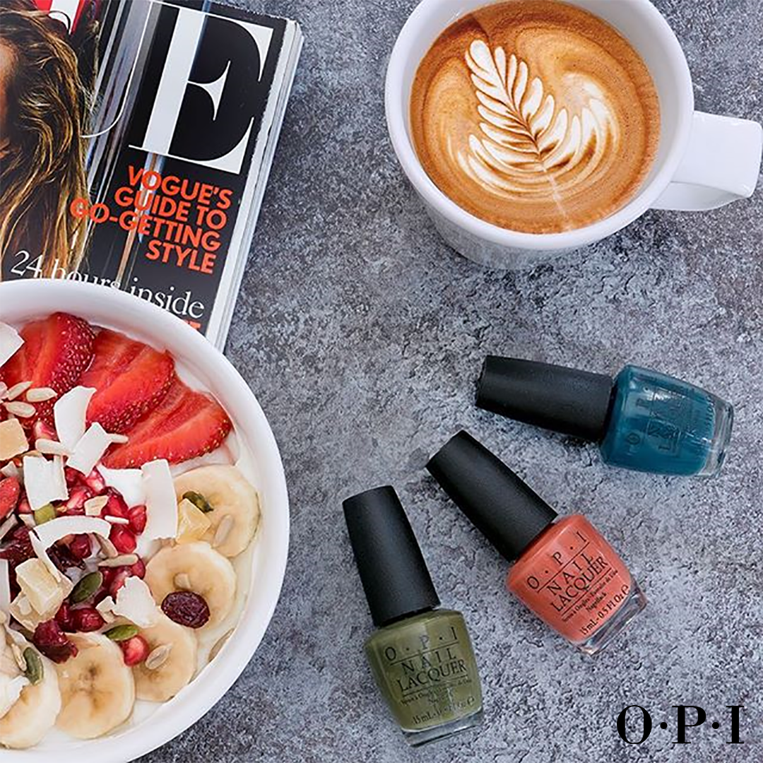 #WashingtonDC la colección del momento que acompaña nuestras semanas 💕  #CIAColourIsAwesome #SuziTheFirstLadyOfNails #YankMyDoodle