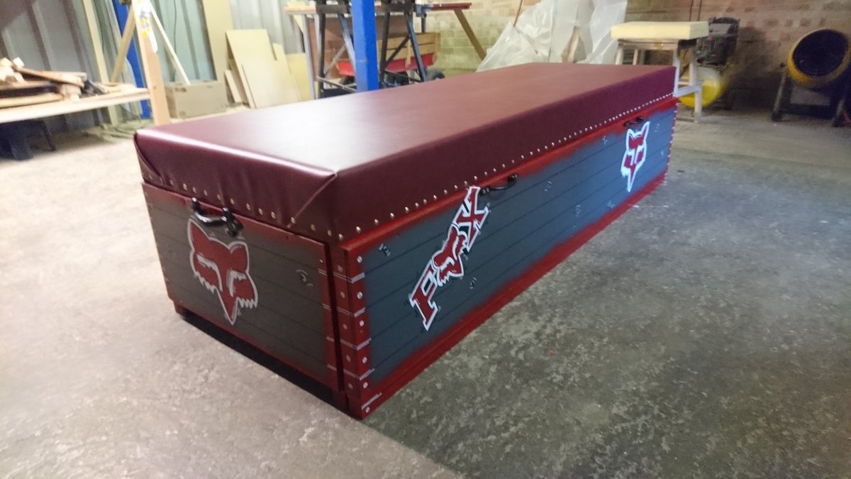 Beaman36Beaman's tweet photo. Been really busy at the unit. 
Check out the freshly completed bed at buddy seats. 
https://t.co/AZBcCn7cQk #vw#campervan #bed #buddy seats https://t.co/3xVjmUuOCC