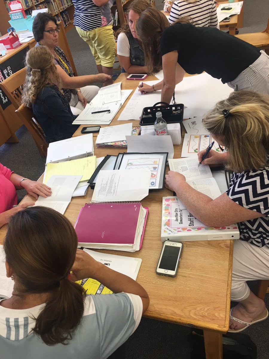 bettyjodavis's tweet photo. Studying the #5coreprops @JCESJaguars @KyNT3 @KYNBCTNetwork #gojaguars https://t.co/2BuBSFt4p4