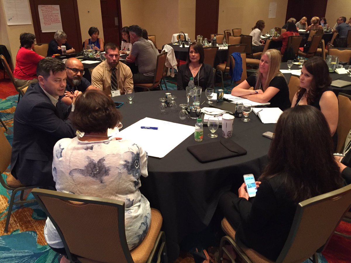 debbiemah's tweet photo. #bccase #edcamp style! Having dynamic dialogue around our own inquiries! #bced #bcedchat #togetherwearebetter #edleader #Collaboration https://t.co/stXhOYw4pE