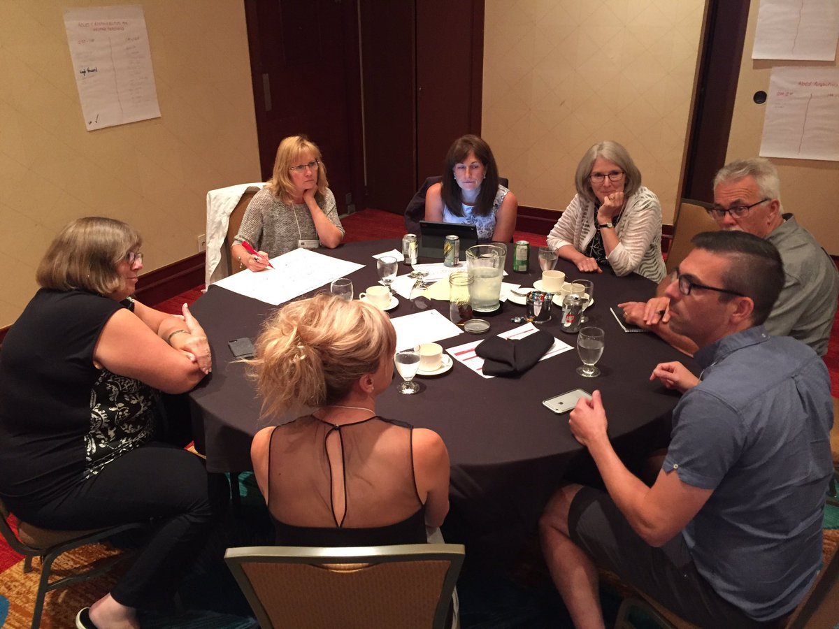debbiemah's tweet photo. #bccase #edcamp style! Having dynamic dialogue around our own inquiries! #bced #bcedchat #togetherwearebetter #edleader #Collaboration https://t.co/stXhOYw4pE