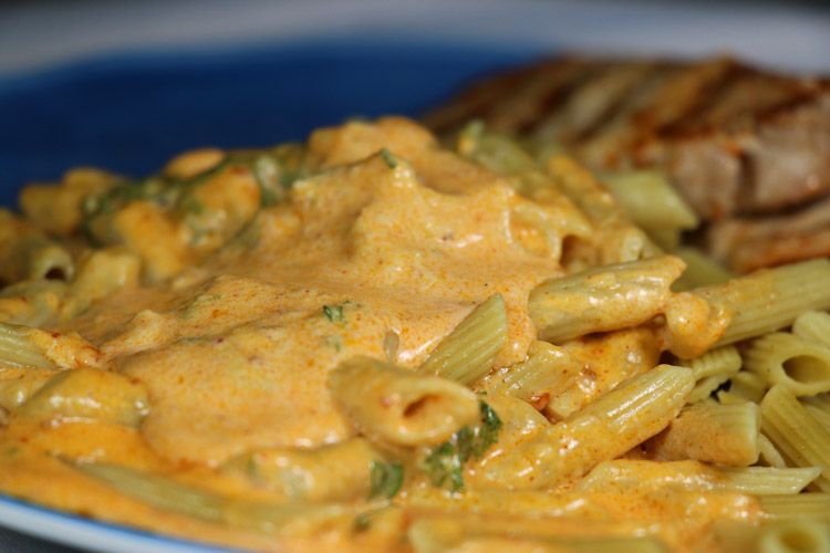ManTripping's tweet photo. Spicy Cajun Alfredo #Recipe With Grilled Pork Chops with @BirdsEye #VeggieMade Pasta! #ad https://t.co/Scn215yVzB https://t.co/1pOgfWVnbY