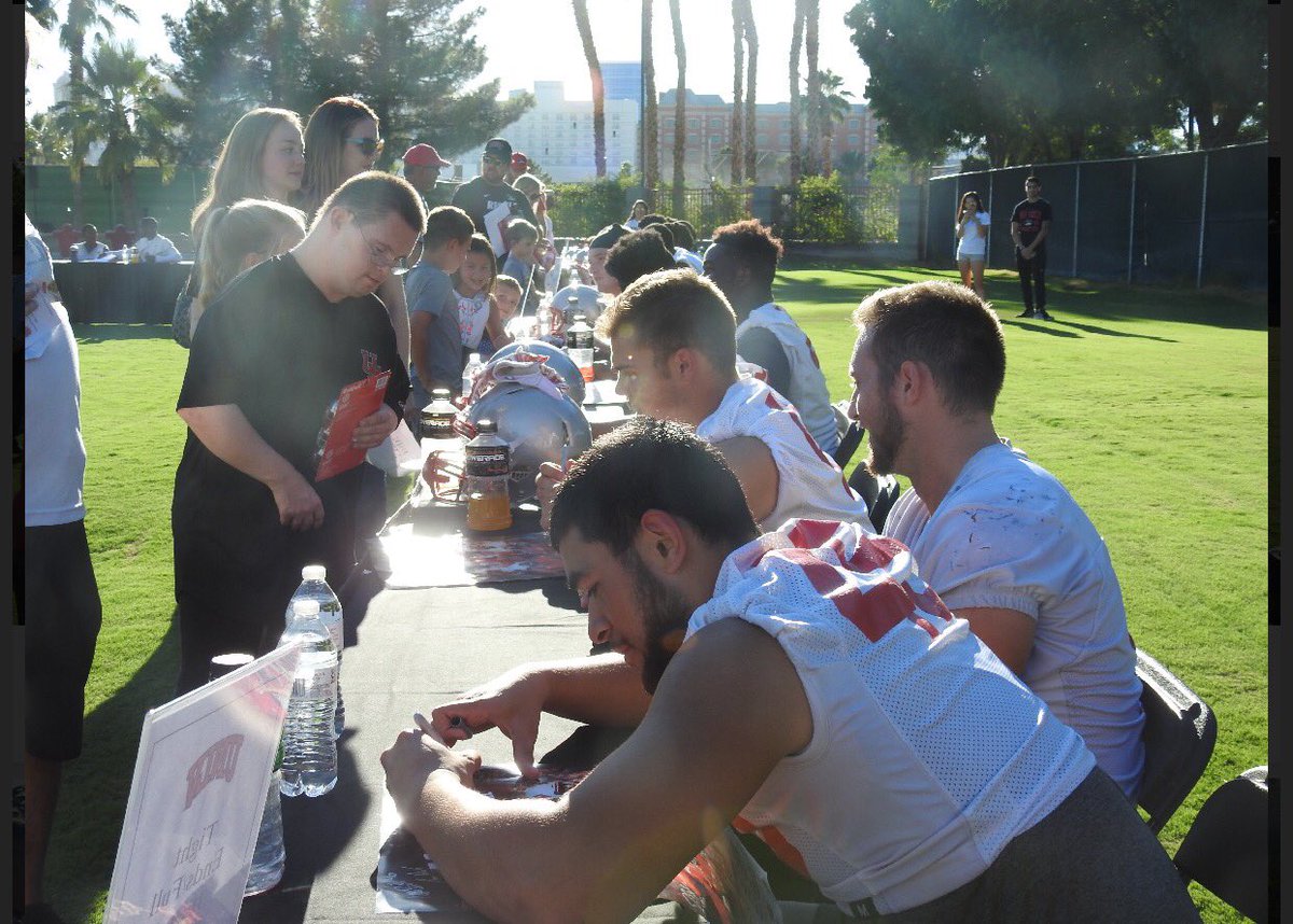 Gbuckz4's tweet image. #AintItABlessing 🙏🏽