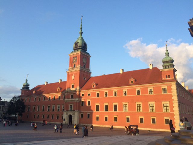 Angela Hewitt tweet media