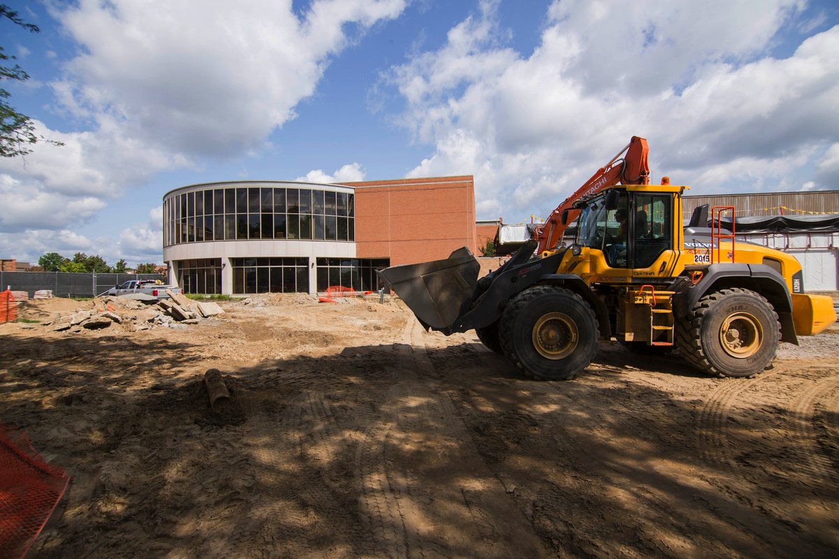 oaklandu's tweet photo. We toured the Oakland Center construction site last week to see what the 60,000 square foot expansion will bring in fall 2018. #ThisIsO https://t.co/6f9uTmD3vY