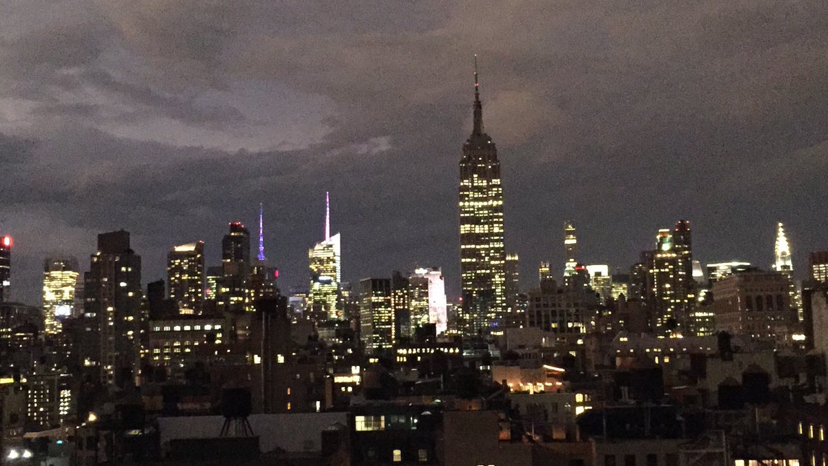 EmpireStateBldg tweet picture