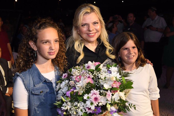 View image on Twitter