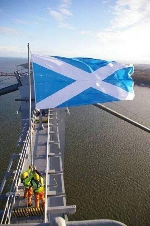 EK_SNP's tweet photo. A picture worth sharing. The unionist parties objected to the new Forth Bridge and said it was a vanity project. Well done to all involved. https://t.co/GVzEhqtfnk