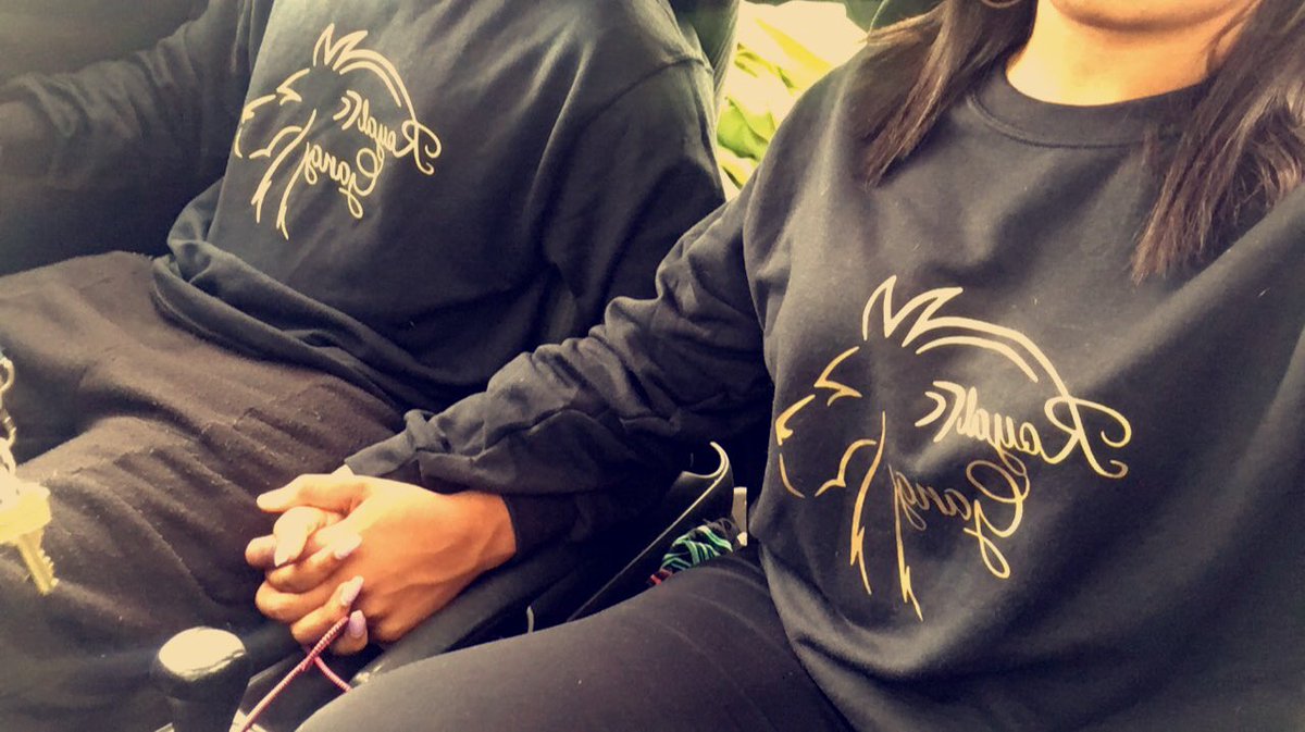 ___R0yalTy___'s tweet photo. Royal Gang 🦁💯🔐 https://t.co/T9d2bL8jXh