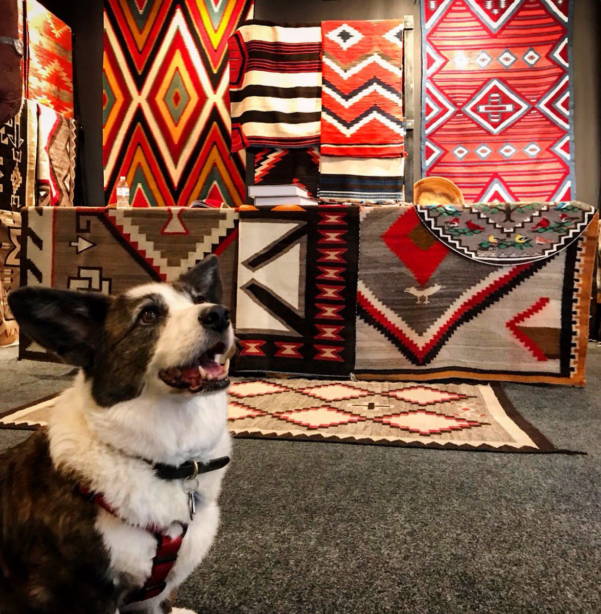 ObjectsOfArt's tweet image. Great #ObjectsOfArt can be appreciated by anyone...or anything. 🐕 #Art #Dogs #MondayMotivation