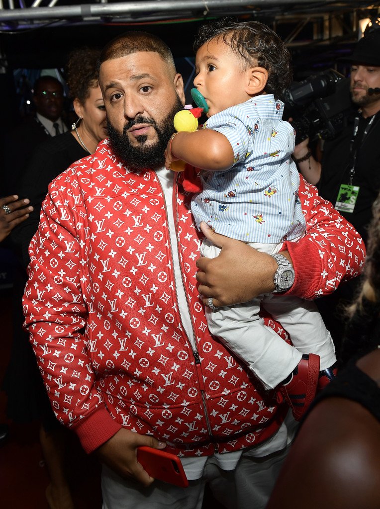 The Fashion Court on X: DJ Khaled wore a #Supreme x #LouisVuitton leather  bomber jacket to the 2017 MTV Video Music Awards. #VMAs    / X