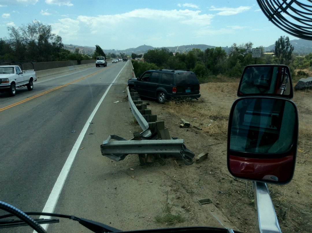 LakesideFire's tweet image. E2 &amp;amp; M3 - solo vehicle traffic collision SB Hwy 67 at the S.D. River bridge. Minor injury to single occupant. #Engine2 #Medic3 #LakesideFire