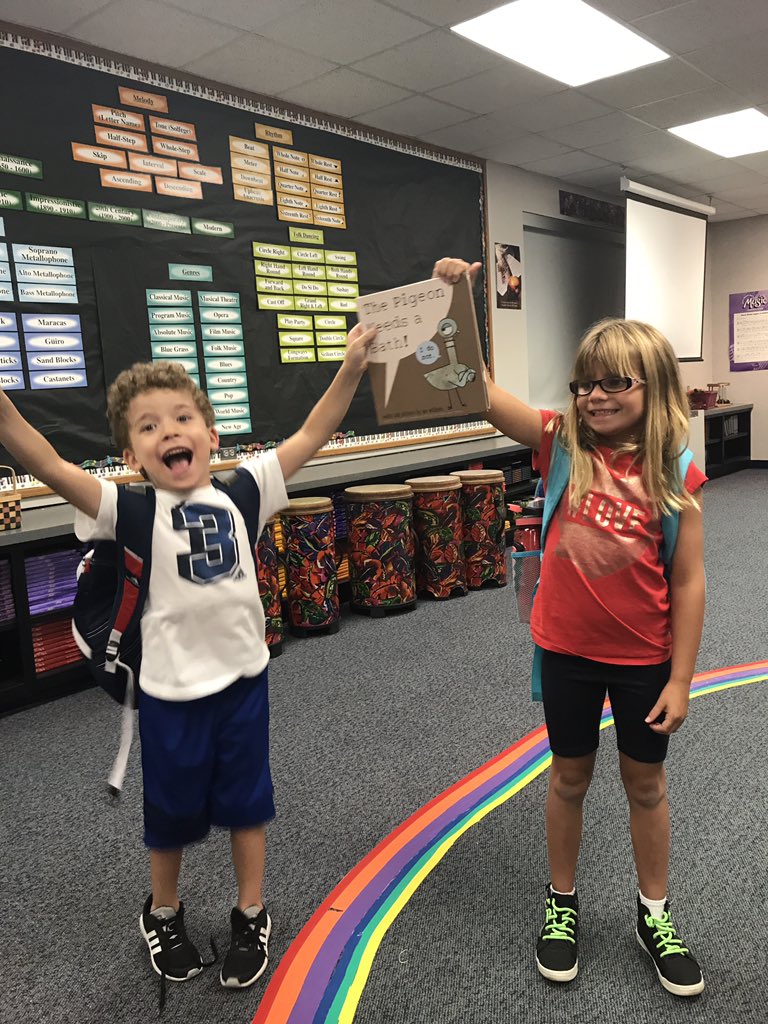 MrsRenner1's tweet photo. What? A Mo Willems author study?! #bookfanatics @FEShseIN https://t.co/L4965lRre5