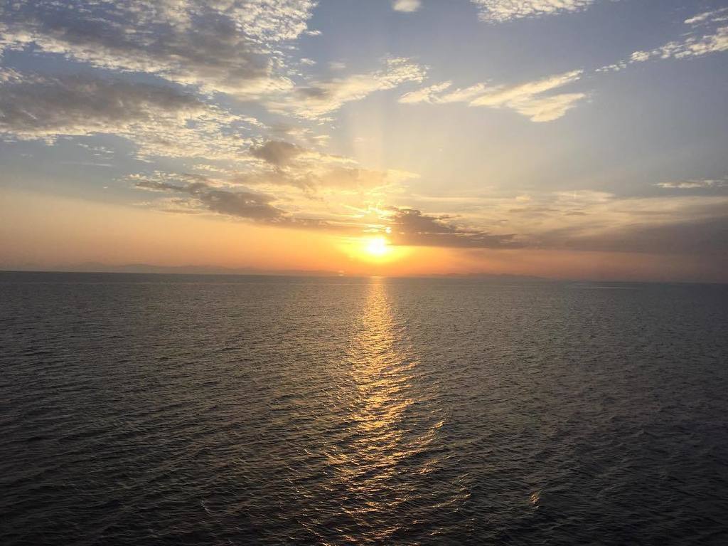 Lisa_Fedele's tweet photo. Wonderful sunset 🌅 😍 #nofilter #vacanzefinite https://t.co/rUlFO0uBdX https://t.co/LV1WI3B1Eu