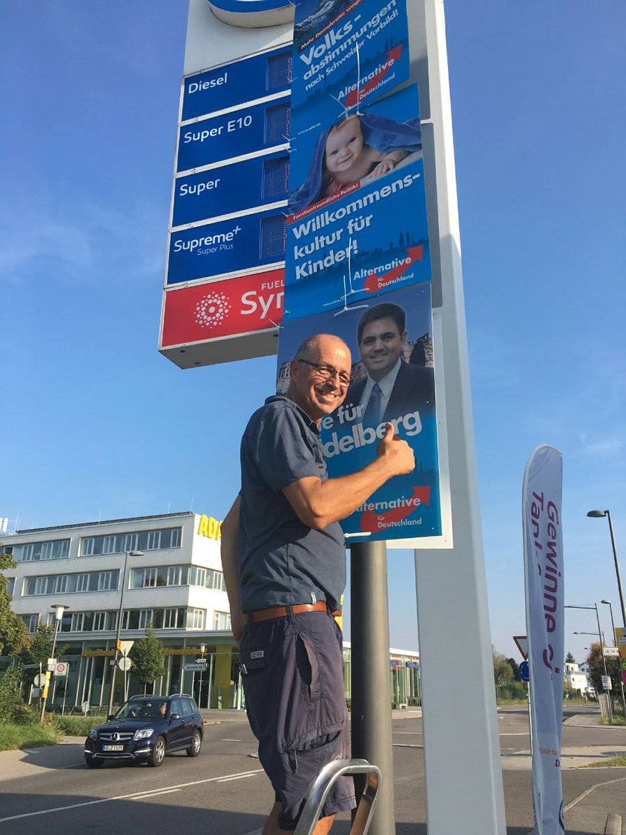 MatthiasNiebel's tweet photo. #AfD_HD @MalteKaufmann @AlternativeBW @AfD_Bund @Alice_Weidel heute in Kerche....#Heidelberg https://t.co/OjmXX61nIE