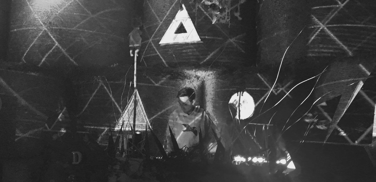 Oovation's tweet photo. What a great experience at "From Dawn To Dawn" festival! Thanks for dancing with me 🙌🚀 #oovation #fromdawntodawn #festival https://t.co/MBteemiIE3