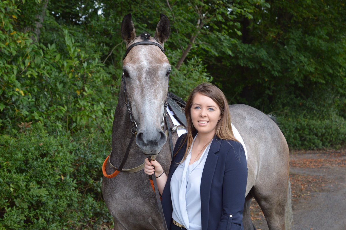 heather__downey's tweet photo. Fab day @dowthp2p launch.. Thrilled to be involved with Dowth team again! Roll on Oct 29th!! Thanks Dad @PatDowneyRacing for the horse! 🏇📸✨ https://t.co/Mm7kUkGXBk