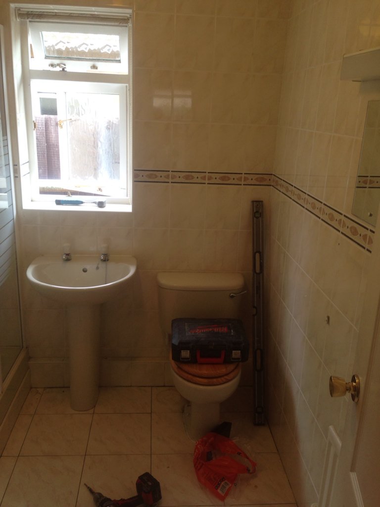mphplumber's tweet photo. Nice upgrade to make things easier for mrs Hingle thanks for looking after us with tea and biscuits   Before &amp; After https://t.co/KS4ds1CMSu