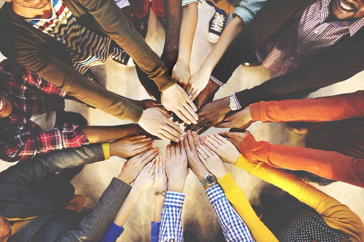 DigitalEsquire's tweet photo. 4 Ways to Engage Your Customers in Social Good -- And Why It Matters #MakeADifference https://t.co/uXLsxi0Gwr https://t.co/C1lO5gIum8