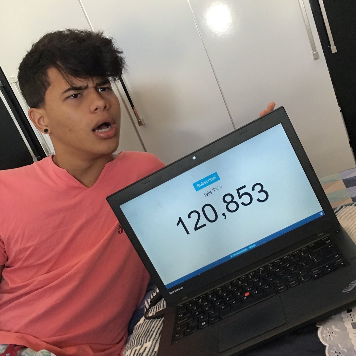 Ivistv's tweet photo. Que?! 😱😅 https://t.co/icqrDLBbU9