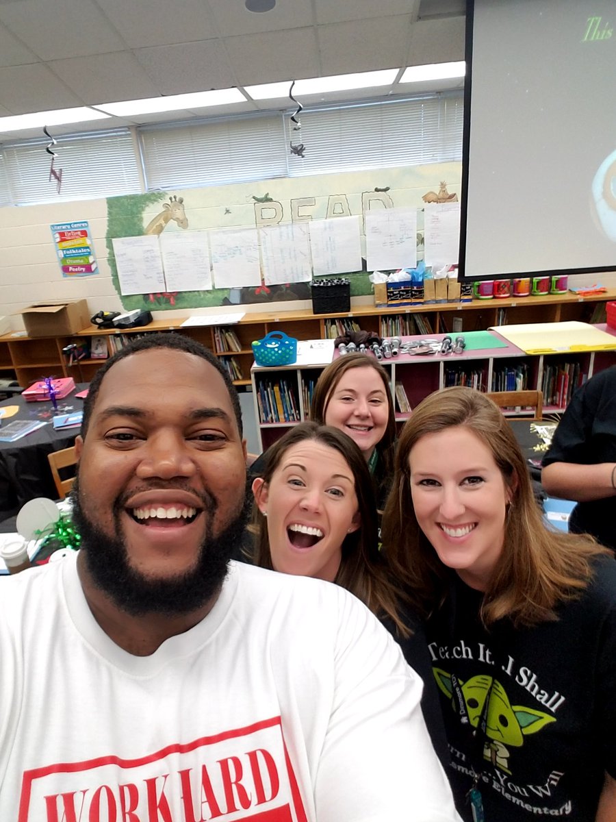 Danieltsappjr's tweet photo. @DinsmoreELEM 
#DinsmoreRocks https://t.co/EPLLj432hT