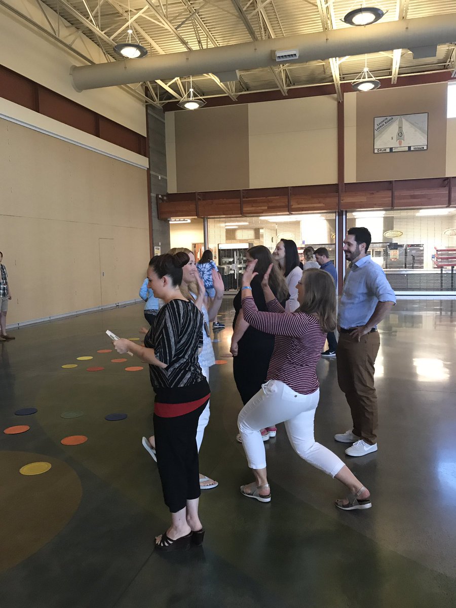 LaurelRidgeMS's tweet image. First Day with Staff! LRMS family team building. #firstdayof2017 #LRMSstaff