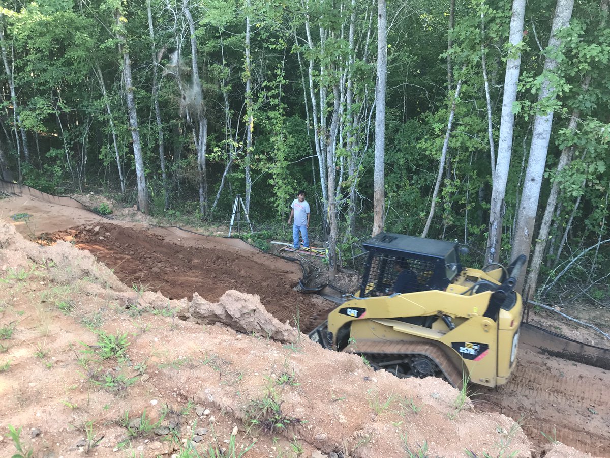 skayjr's tweet photo. Work on Truth Park has begun. #buildthewall #truthmissionary https://t.co/Ry2iK9Q3Dh
