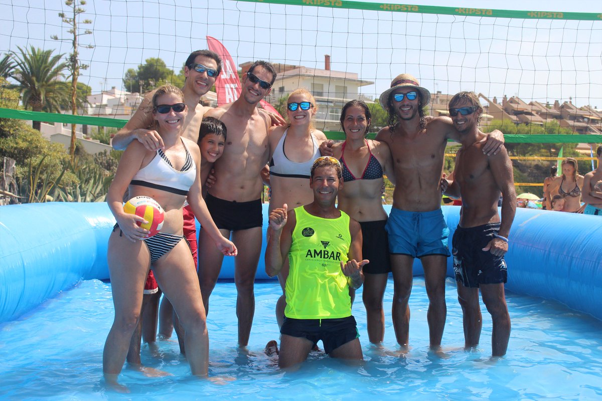 MultiVoley's tweet photo. Os dejamos un #avance de las mejores fotografías del II Open @MultiVoley de #Altafulla. https://t.co/TYcqmTh2sv #Multivoley2017 https://t.co/SNc4NFonfc