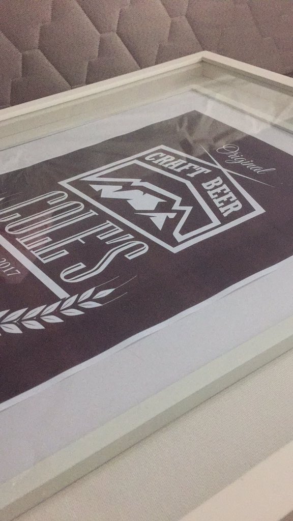 What to do while you wait for your beer to finish fermenting? Make art 'stuff' 👏🏻🍺