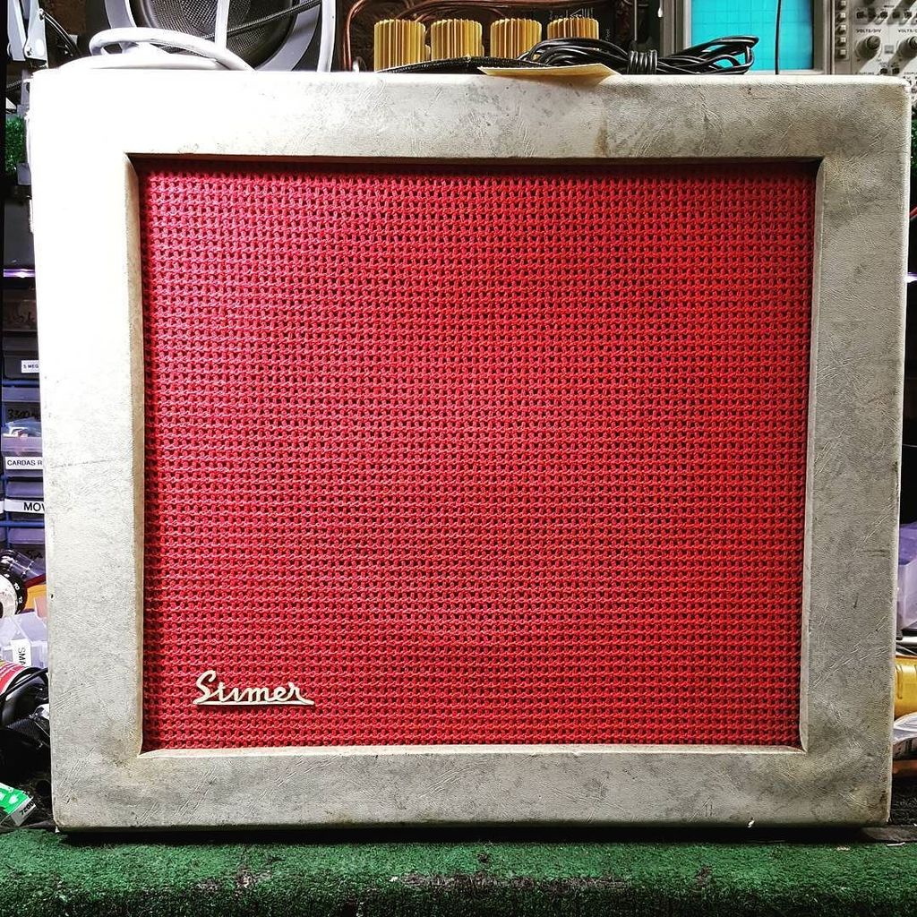 tubeampfixer's tweet photo. #stimer #guitaramplifier #tubeamp #vintageamp #guitaramp #rocknroll #guitar #vintageguitars #cool #truetothis #b… https://t.co/UNBUhv0HtY https://t.co/nkPpvogsRC