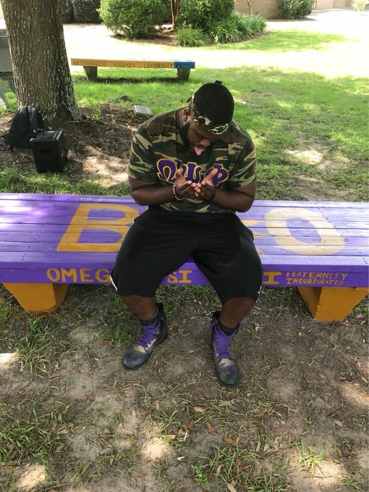 Quey305's tweet photo. First Day Owt #Omegapsiphi #BeastyBO https://t.co/xpJrjjAcnd