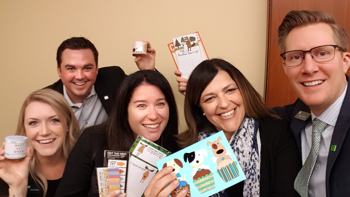 ScholtenRyan's tweet photo. A big Happy Birthday to @Lcolangelo_TD ! Stationery and scented candles, great way to kick off a Monday meeting! @AnnechristineG https://t.co/quacdmmzy1