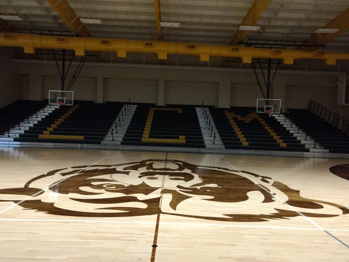 lcmbasketball's tweet photo. School at LCM has been suspended for the week. See ya next Monday, new gym! #homestands @LCMBearFacts @HoopInsider https://t.co/mJby8kc6eE