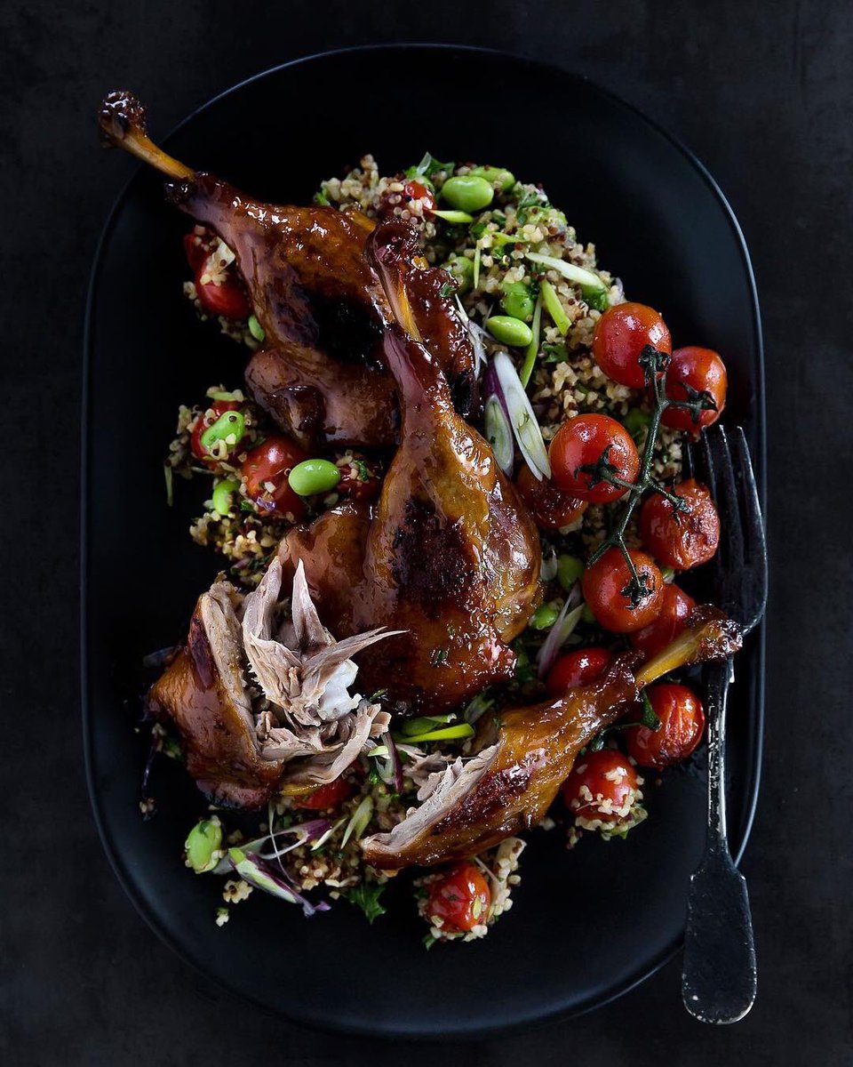 SibaMtongana's tweet photo. Recipe on link below! ❤️🍴
RepostBy @andreavdspuy: "Shot for @WWTaste. Styled by @cpretoors. Recipe by @SibaMtongana 
https://t.co/LFKfR5fkpM https://t.co/6JGTck4vBD
